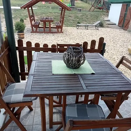 Zsoka Mama Kuckoja 2* Mátraderecske